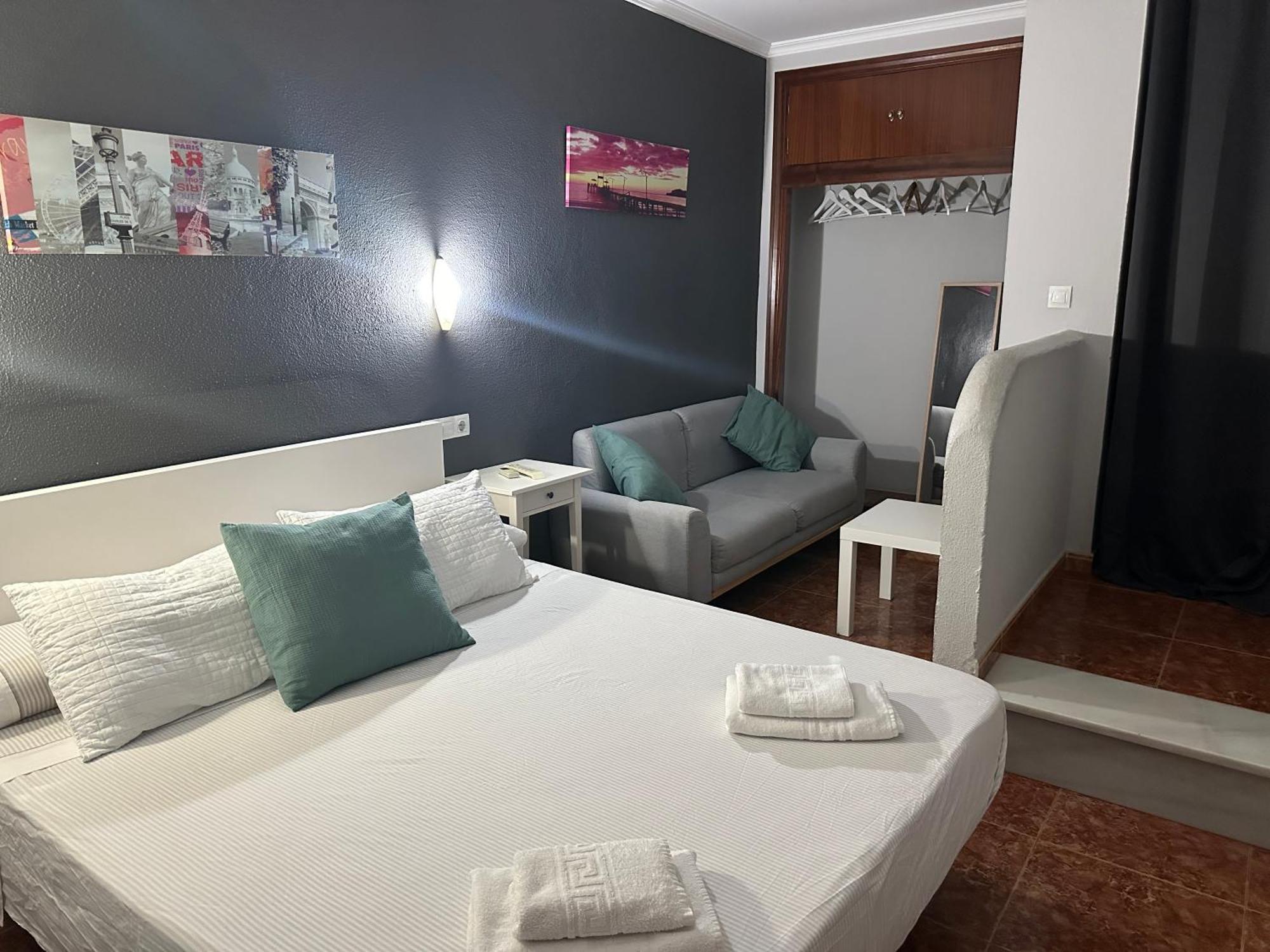 Hostal Tarik 호텔 타리파 외부 사진