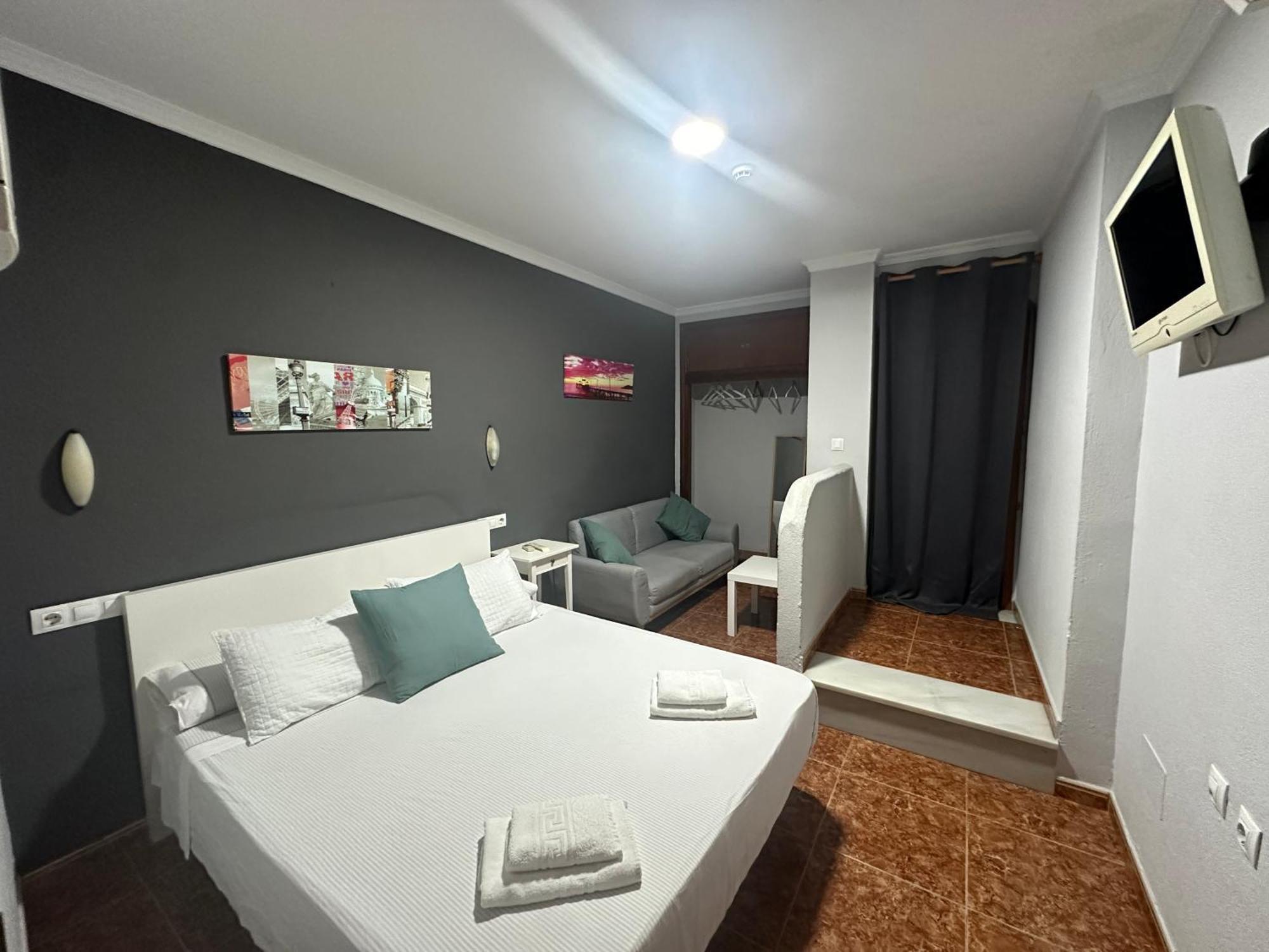 Hostal Tarik 호텔 타리파 외부 사진